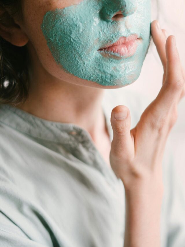 The Secret to Radiant Beauty with the Perfect Facial!” ✨